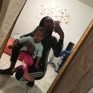 Meet your Posher, Shacola